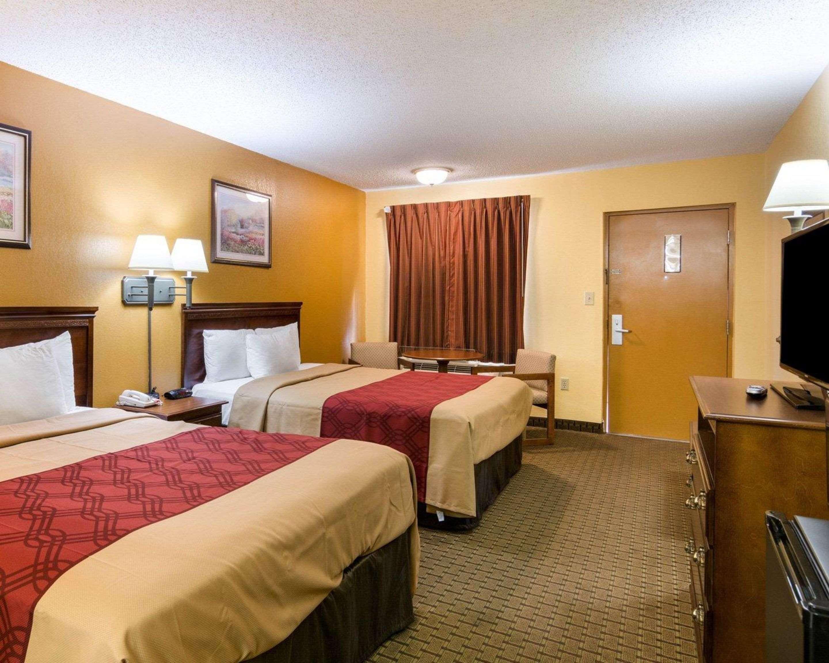 Econo Lodge Fredericksburg Near I-95 Exterior photo