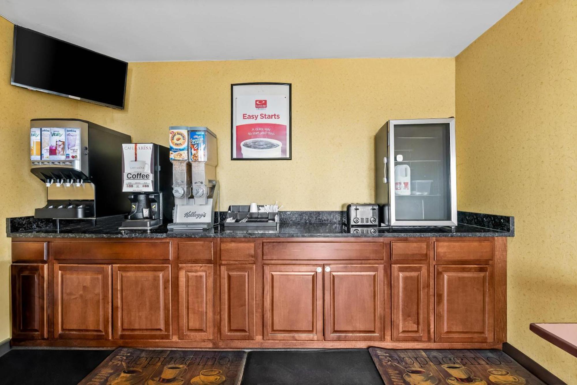 Econo Lodge Fredericksburg Near I-95 Exterior photo