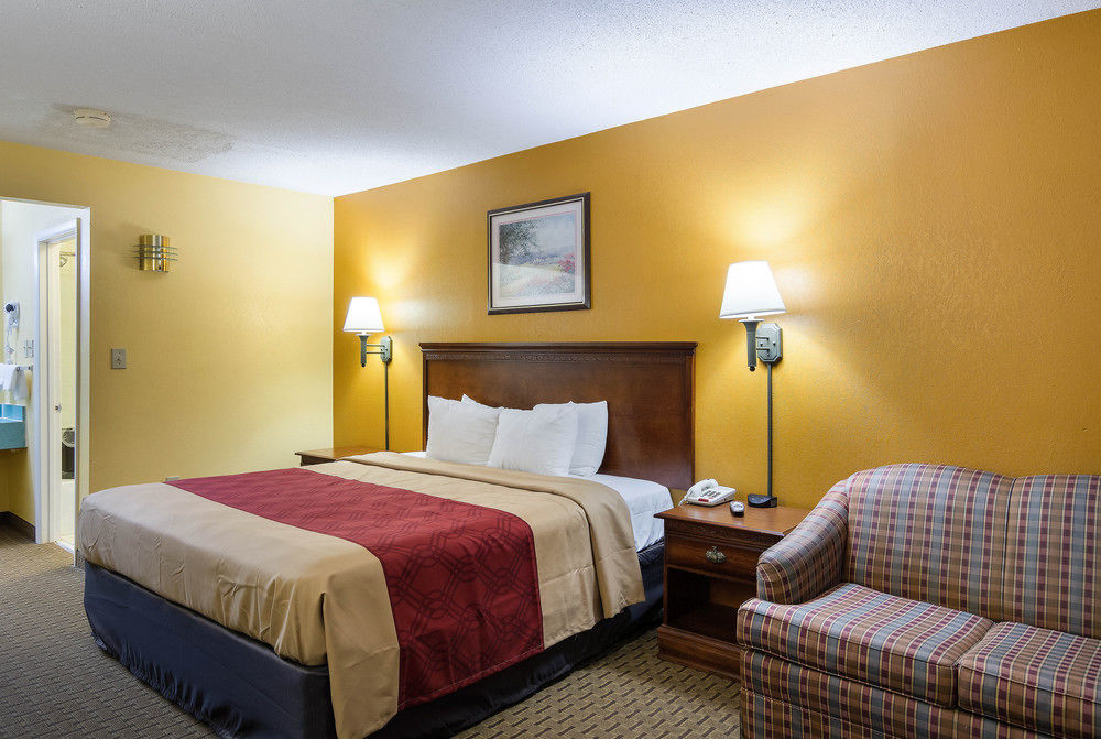 Econo Lodge Fredericksburg Near I-95 Exterior photo